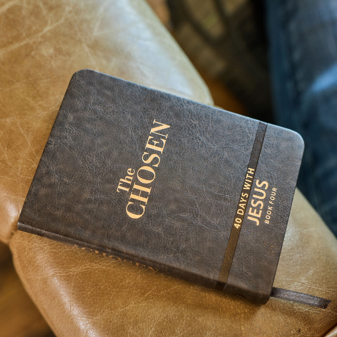 The Chosen: Devotional Book 4 - Image 6